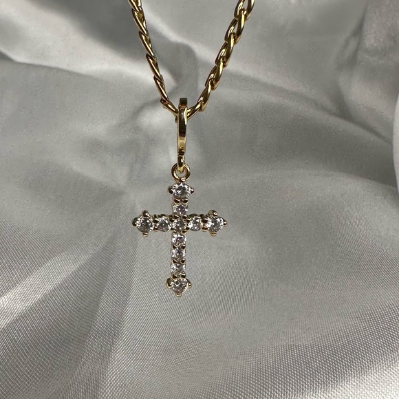 Crystal Cross Pendant Necklace - Picture 3 of 9